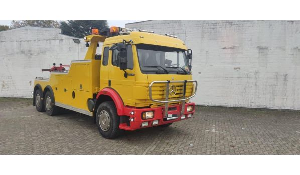 LKW-Abschlepp in 8970 Havndal nahe der E45 Autobahn. Schnelle Hilfe für LKWs auf der wichtigen Nord-Süd-Verbindung.