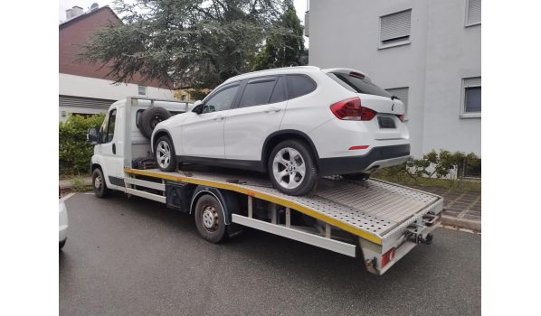 In Zeewolde, 1315 – Pannenhilfe für Pkw. Effizienter Abschleppdienst für Autofahrer in der Nähe der Straßen N305, N701.