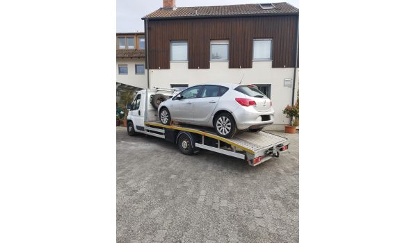 In Vlaardingen, 3051 – Pannenhilfe für Pkw. Effizienter Abschleppdienst für Autofahrer in der Nähe der Straßen N3, N209, N210.