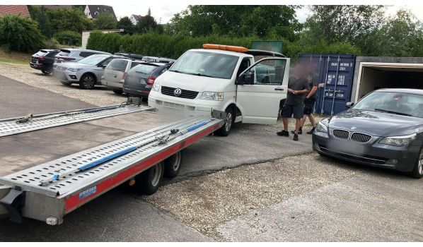 In Kozy, 43-340 – Pannenhilfe für Pkw. Effizienter Abschleppdienst für Autofahrer in der Nähe der Straßen S1, S52, E75.