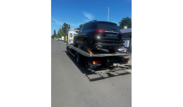 In Ruda Śląska, 41-703 – Abschleppdienst für Pkw. Effizienter Service für Autofahrer in der Nähe der Straßen S11, E40, E75.