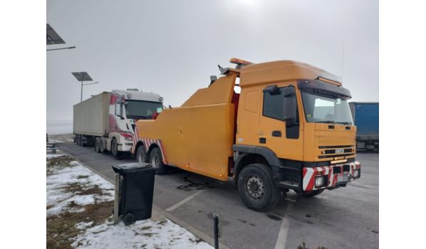 LKW-Abschleppdienst in Krotoszyn 63-600 nahe der Autobahn A2. Schnelle Hilfe bei Pannen auf einer wichtigen Strecke.