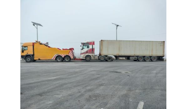 LKW-Abschleppdienst in Pysznica, 37-460 in der Nähe der Autobahn S74. Schnelle Hilfe bei Pannen auf einer wichtigen Strecke.