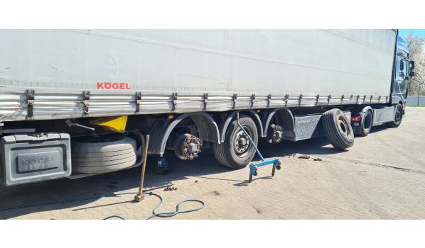 43-356 Kobiernice, mobiler Reifendienst für einen Trailer mit der Größe 385/65 R22.5 nach Panne
