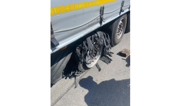 63-600 Krotoszyn, mobiler Reifendienst für einen Auflieger mit der Größe 385/65 R22.5