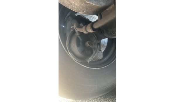 70825 Korntal-Münchingen, mobiler Reifendienst nach Luftverlust im Reifen vor Ort