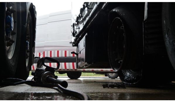 30916 Isernhagen, Mobiler Reifendienst mit der Größe 215/75 17.5