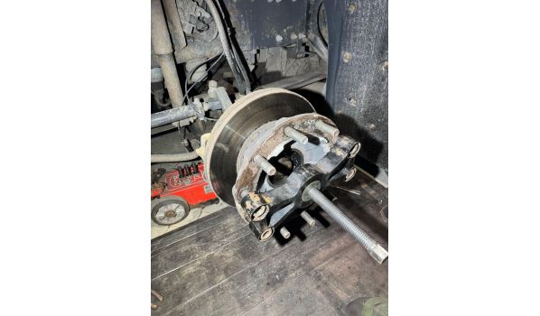 24226 Heikendorf, mobiler Reifendienst und kleinere Reparaturen nach Reifenplatzer