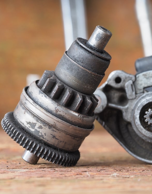 Reparatur und Austausch des Lkw-Starters in Deutschland