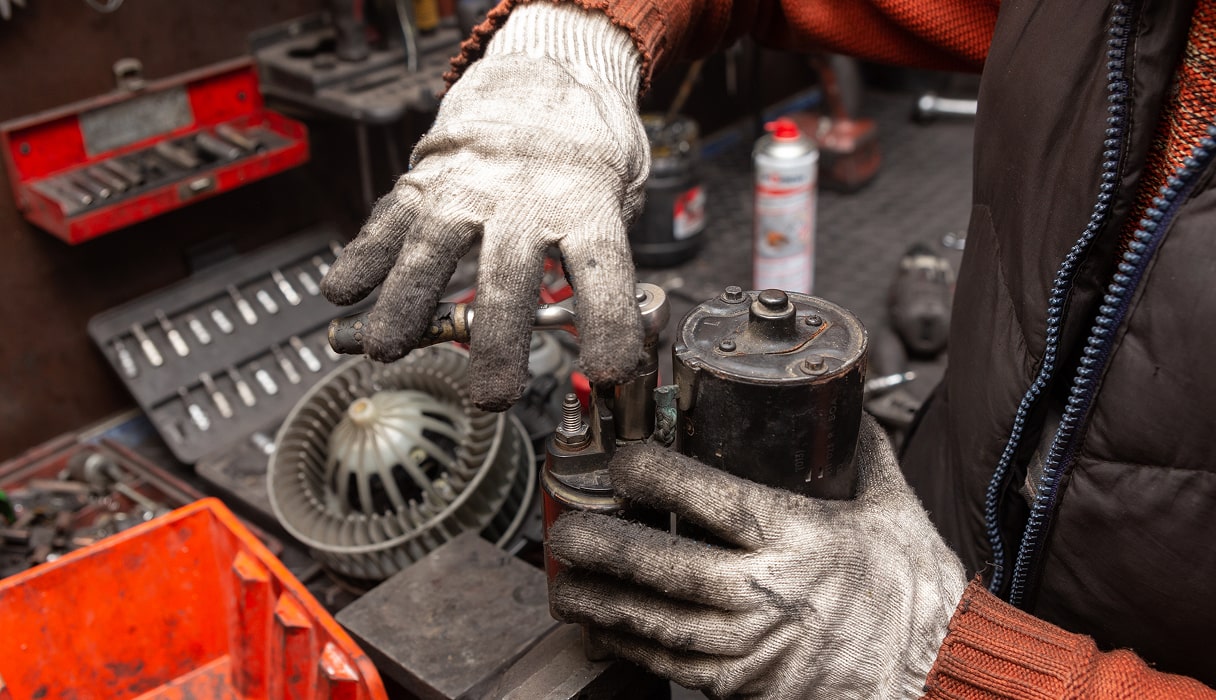 Reparatur und Austausch des Lkw-Starters in Deutschland